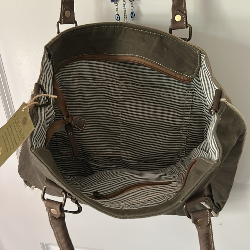 Brown Canvas Tote Bag with Graphic Design - Picture 4 of 5